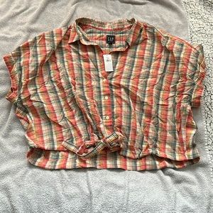 NWT GAP WOMENS TOP